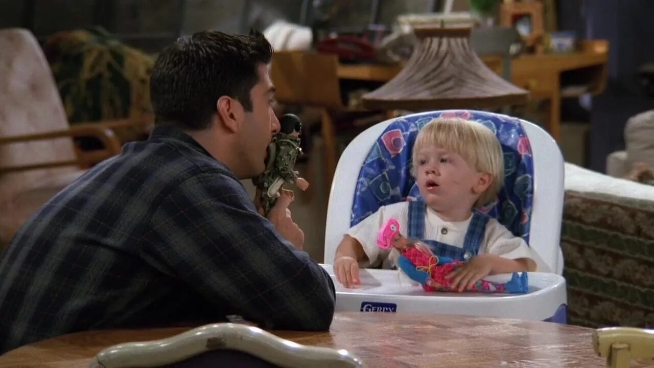 Коул спроус друзья. Ben from friends. Сын росса геллера. Ben from friends. Коул спроус бен геллер.