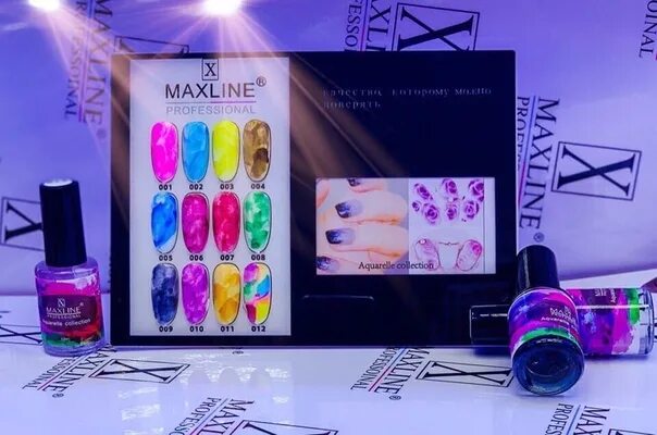 Dlt maxline. Гель макслайн. maxline professional для ногтей. maxline гель для наращивания. гель лак maxline палитра.