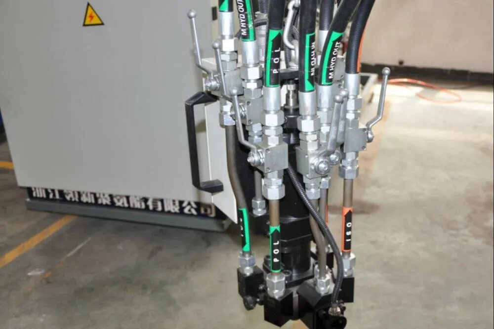 смесительная головка. терморегуляторы для литьевых машин вертикального типа. смесительная головка полимер комплекс. смесительная головка полимер комплекс. фасовочный аппарат kedi mecininery 14-yead corrugated weigher model kjl14 (1.