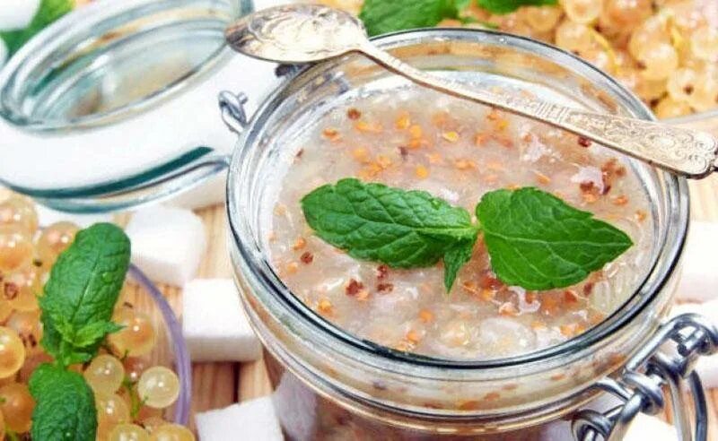 Варенье из красной и белой смородины. Соус из белой смородины. Варенье из белой смородины. Джем из белой смородины. Компот из белой смородины.