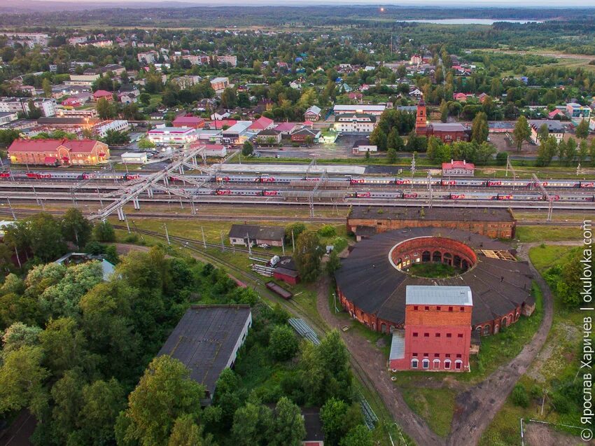 Окуловка. Железнодорожный вокзал Окуловка. Окуловка Новгородская область. Депо Окуловка. Железнодорожный вокзал Окуловка, Окуловка.