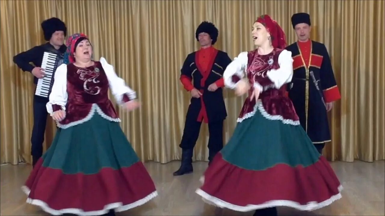 Казачка вольная степи широкие. Песня казачка вольная. Казачка вольная степи широкие. Казачка вольная степи широкие. Казачки вольные.