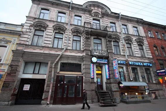 Особняк а. Особняк каншина в кузнечном переулке. Кузнечный переулок 6 голубая парадная. Кузнечный переулок 6 санкт-петербург. Кузнечный 6 санкт петербург.