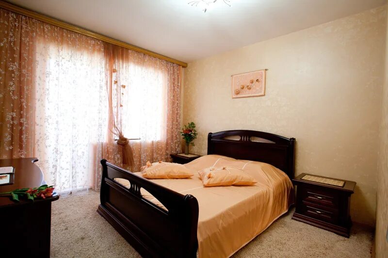 Посуточно картинка. Бронирование жилья посуточно. Гостиница украина апартаменты посуточно снять в аренду. Бронирование жилья посуточно. Бронирование жилья посуточно.