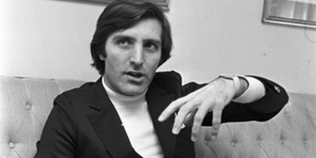 Миро унгар певец. Эмануэль унгаро в молодости. эмануэль унгаро фото. эмануэль унгаро фото его дома. эмануэль унгаро 1967г место работы.