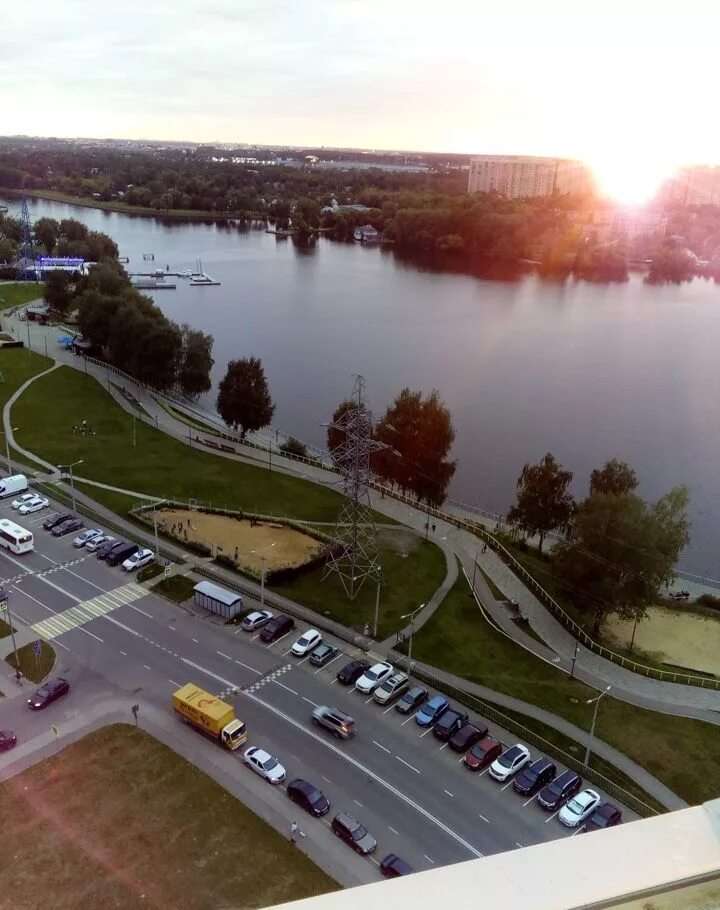 Амфитеатр долгопрудный. Водники долгопрудный. Жк московские водники долгопрудный. Набережная водники долгопрудный. Долгопрудный ул набережная 29к1.
