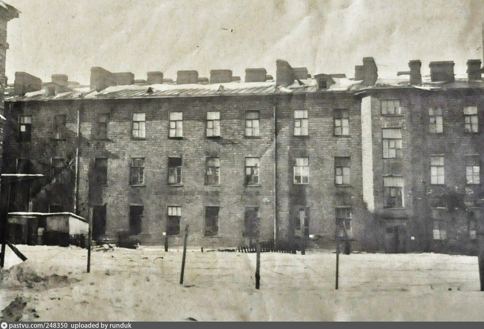 Дом офицеров луга. Дом офицерского состава. красного курсанта 19. дом можайского в петербурге. фото можайского дома офицеров.
