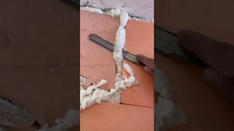 Через сколько можно срезать монтажную пену