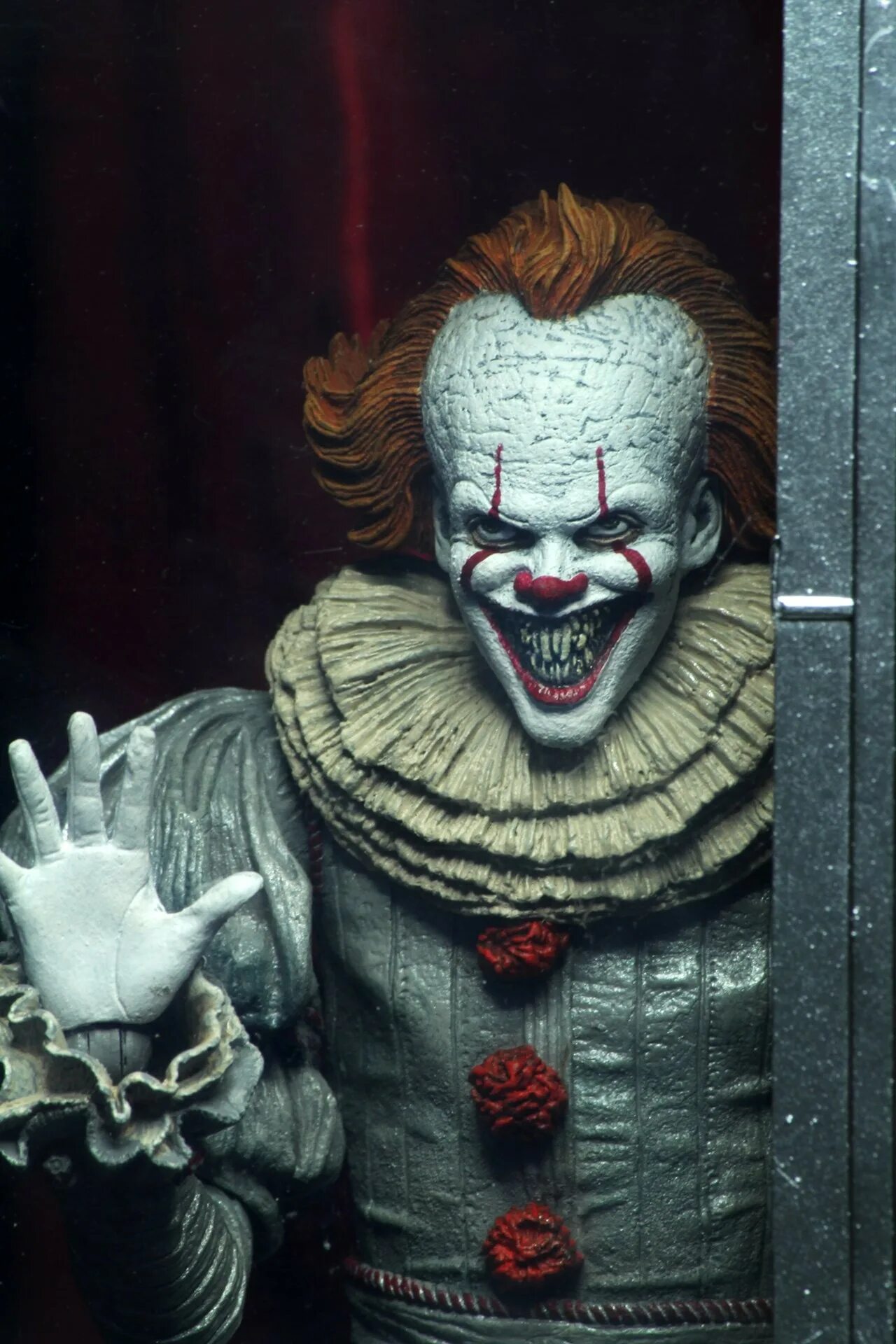 Фигурка Pennywise NECA it 2019. Включи клоун пеннивайз