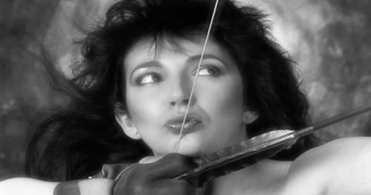 Running up that hill remix. Кейт буш. кейт буш running up that. kate bush running. кейт буш руннинг.