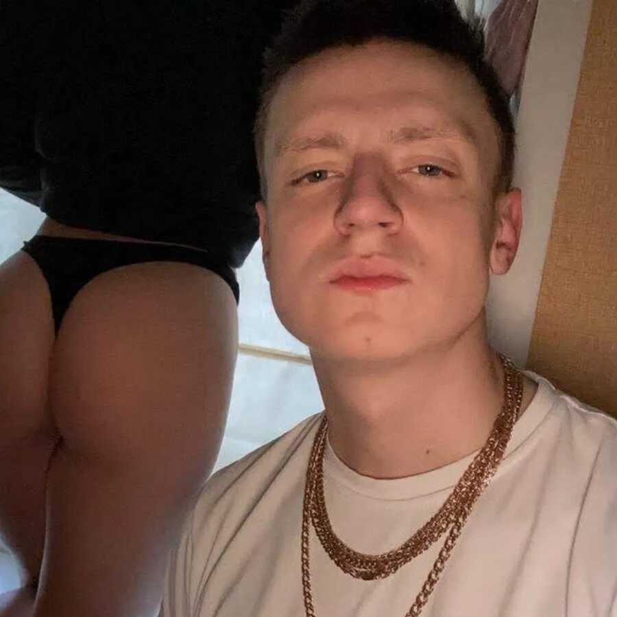 Mellstroy / мэл / мелстрой. Андрей бурим mellstroy. Mellstroy блоггер андрей бурим. Миша мелстрой. Как ты будешь выглядеть мелстрой.