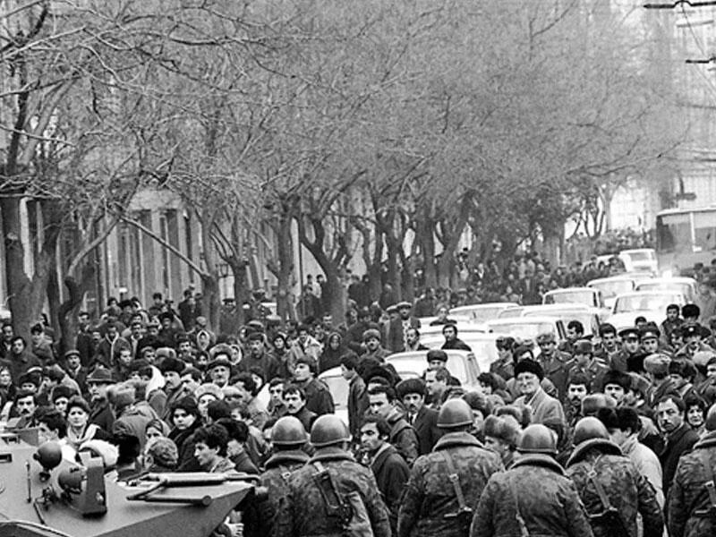 19 января 1990. Армянский погром в баку 1990. 19 января 1990. 20 января азербайджан 1990. Баку январь 1990.