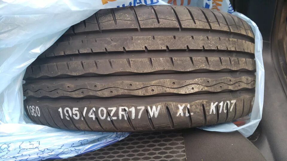 Ханкук с1 эво. Hankook Ventus s1 EVO k107 Treadwear. Hankook 107. Hankook Ventus s1 EVO k107 tredwer. Hancock Ventus с1evo3 235 55 19-й радиус на дисках автомобилей картинки показать.