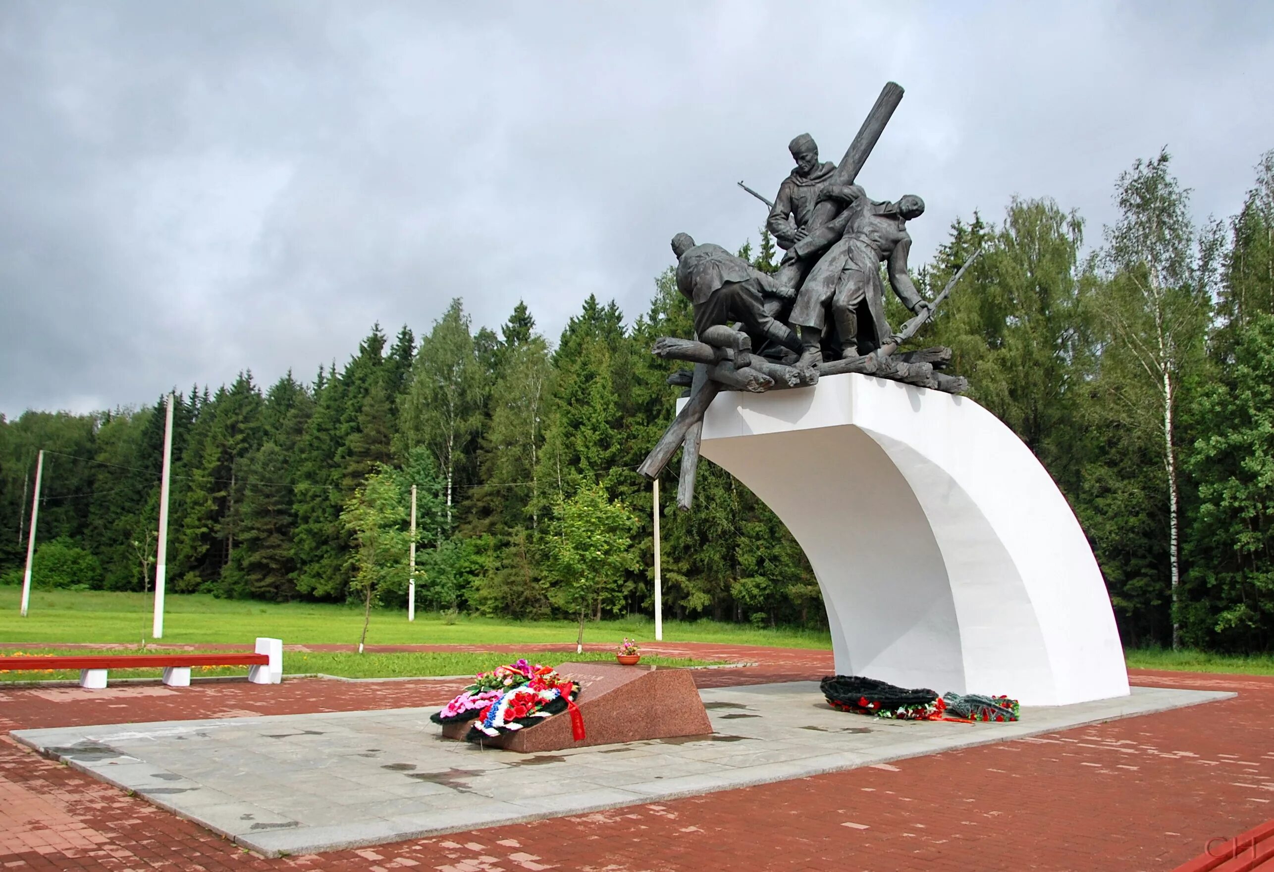 Памятник военной победе