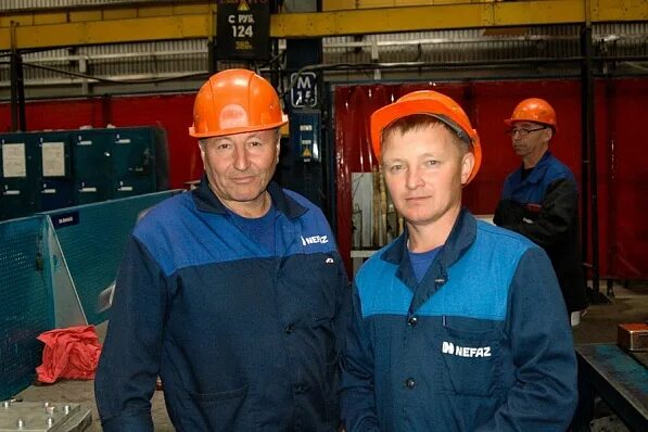 Слесарь нефтекамск. Конкурс лучший слесарь ремонтник. нгс нефтекамск. фото слесаря ремонтника. ооо автопласт нефтекамск.