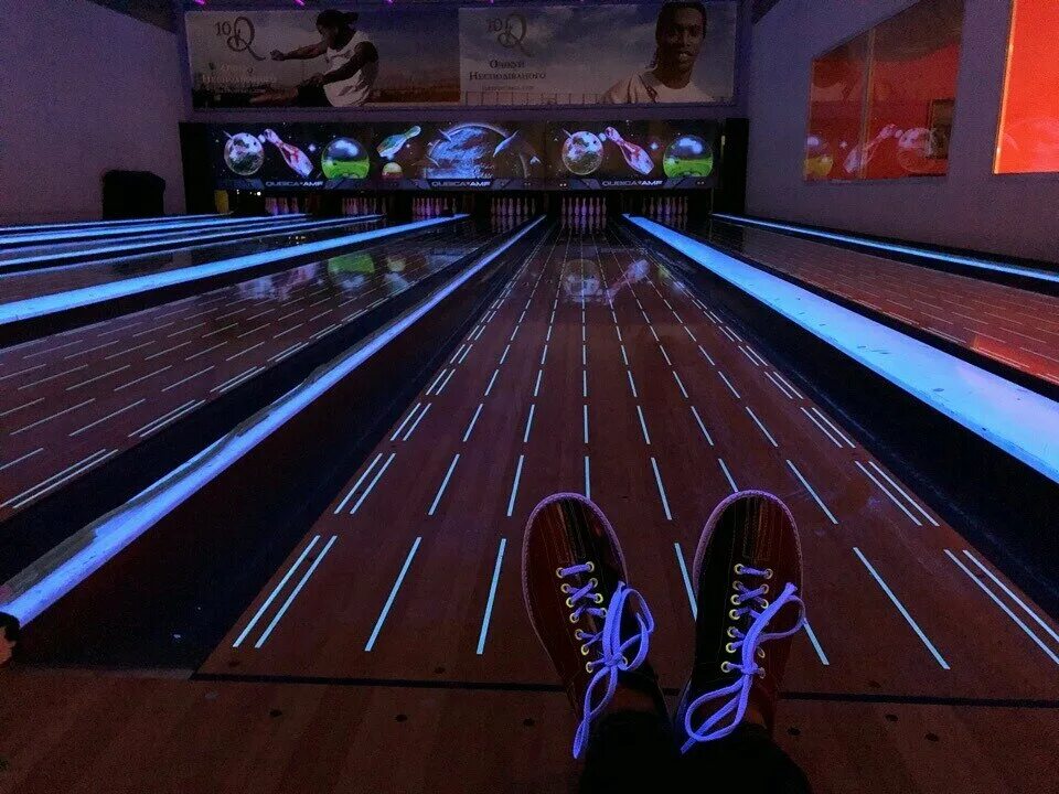 Гагарин дискотека комендантский. Магазин стиль луганск. Гагарина 3а луганск. Опера луганск ночной клуб. Квартал гагарина 14 в луганск.