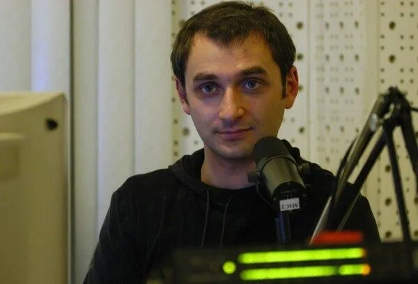 Александр пряников биография личная жизнь Дмитрий Хрусталёв смутился на благотворительном мероприятии Экспресс газета