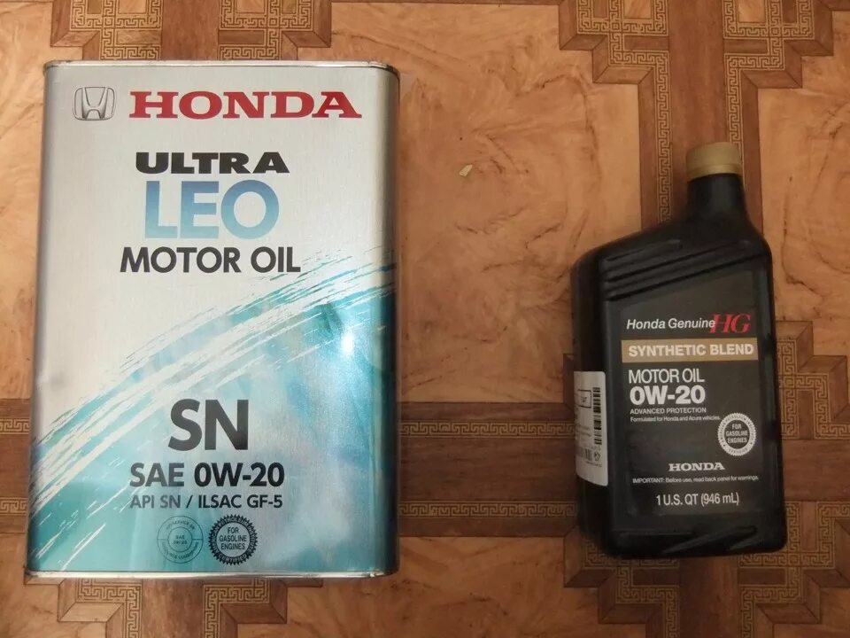 Оригинальное масло Хонда 0w20. Моторное масло Honda CR-V 2013. Honda CR-V 2.0 мотор масла. Honda Synthetic Blend 5w30. Хонда срв 3 какое масло