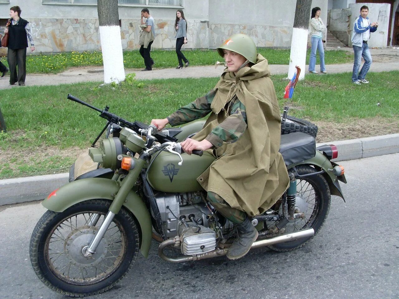 Мотоцикл Урал военный. Военный мотоцикл ИЖ. Военный мотоцикл Днепр. Военные мотоциклы СССР ИЖ.
