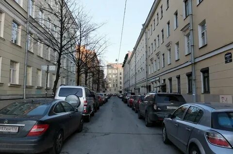 Прошла по переулкам