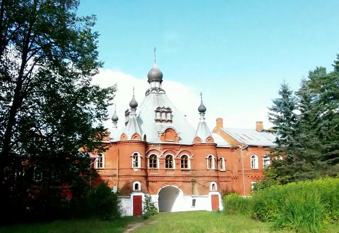 Свято смоленская зосимова пустынь. Сайт зосимовой пустыни. Монастырь зосимова пустынь наро-фоминский. Свято-смоленская зосимова пустынь арсаки. Зосимова пустынь наро-фоминский район.