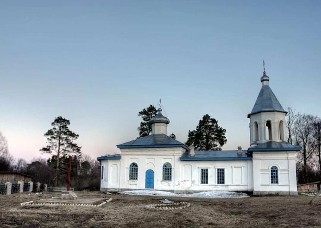 Вятка новгородская область. Храм в деревне вятка. Малиновка сосновка кировская область. Деревня ерёмино. Вятка новгородская область.