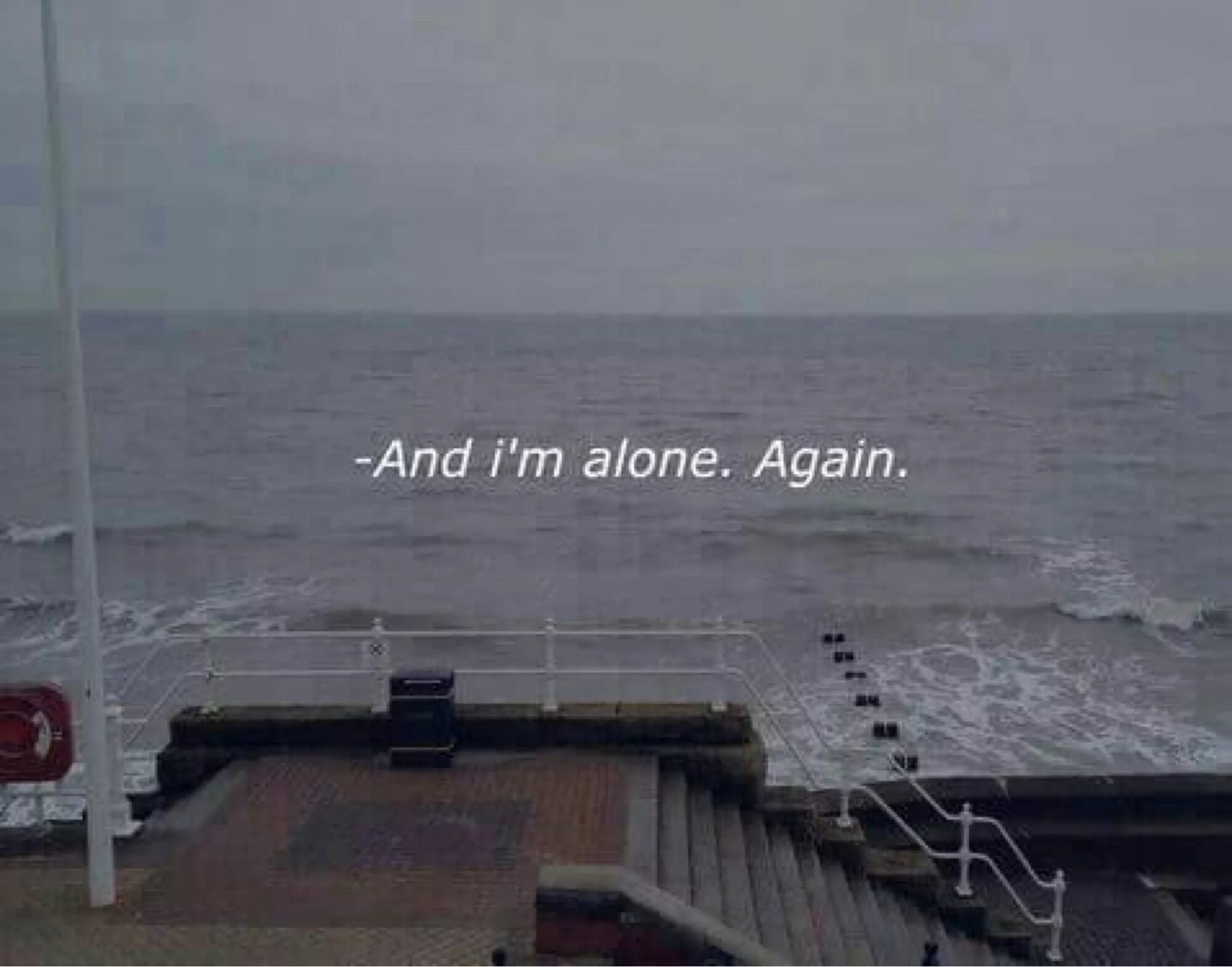 Снова один. Я снова один. Я опять осталась одна. Остался один снова. Я опять один.