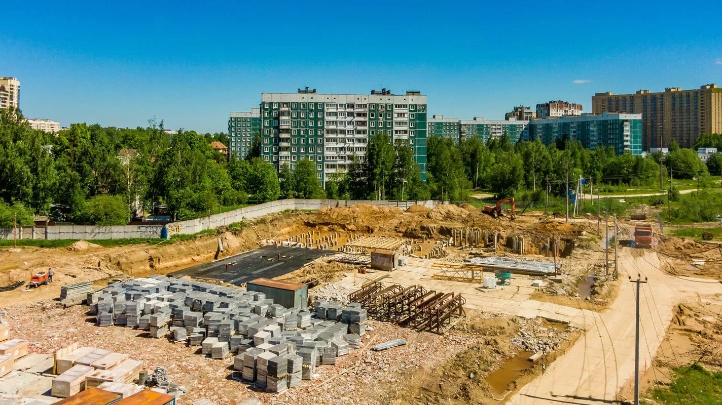 Пик заречный парк девяткино. Заречный парк 9 корпус. Заречный парк 9 корпус. Заречный парк девяткино. Жк заречный парк санкт-петербург.