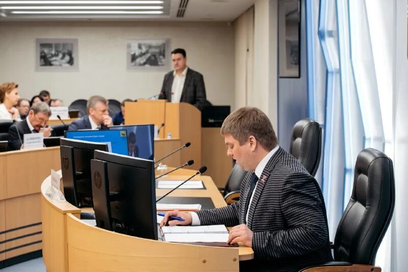 молодых александр дмитриевич сургут. депутат. решение думы сургута. решение думы сургута. воскресенская городская прокуратура.