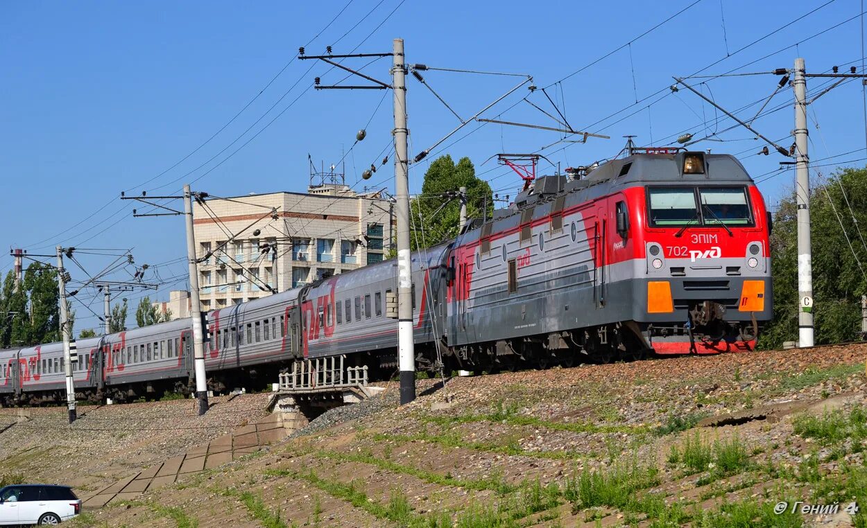 Эп1м-702. Эп1м 501. Пассажирский поезд эп1 Волгоград-1. Поезд Киров Анапа. Поезд киров анапа 2024 год