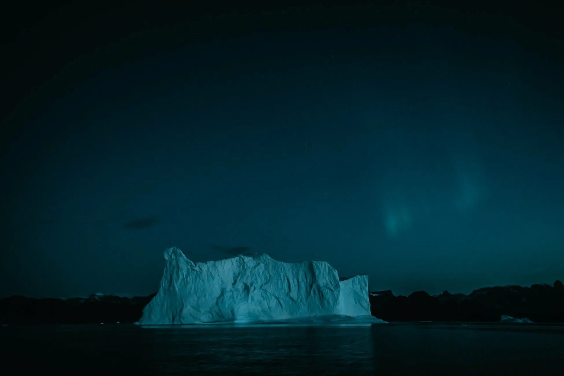 Ледовитый океан Айсберг. Северный Ледовитый океан Титаник. Айсберг ночью. Северный океан 9