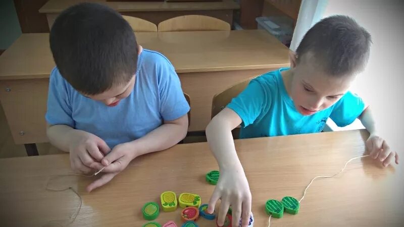 Пособие для умственно отсталого. Пособие для умственно отсталого