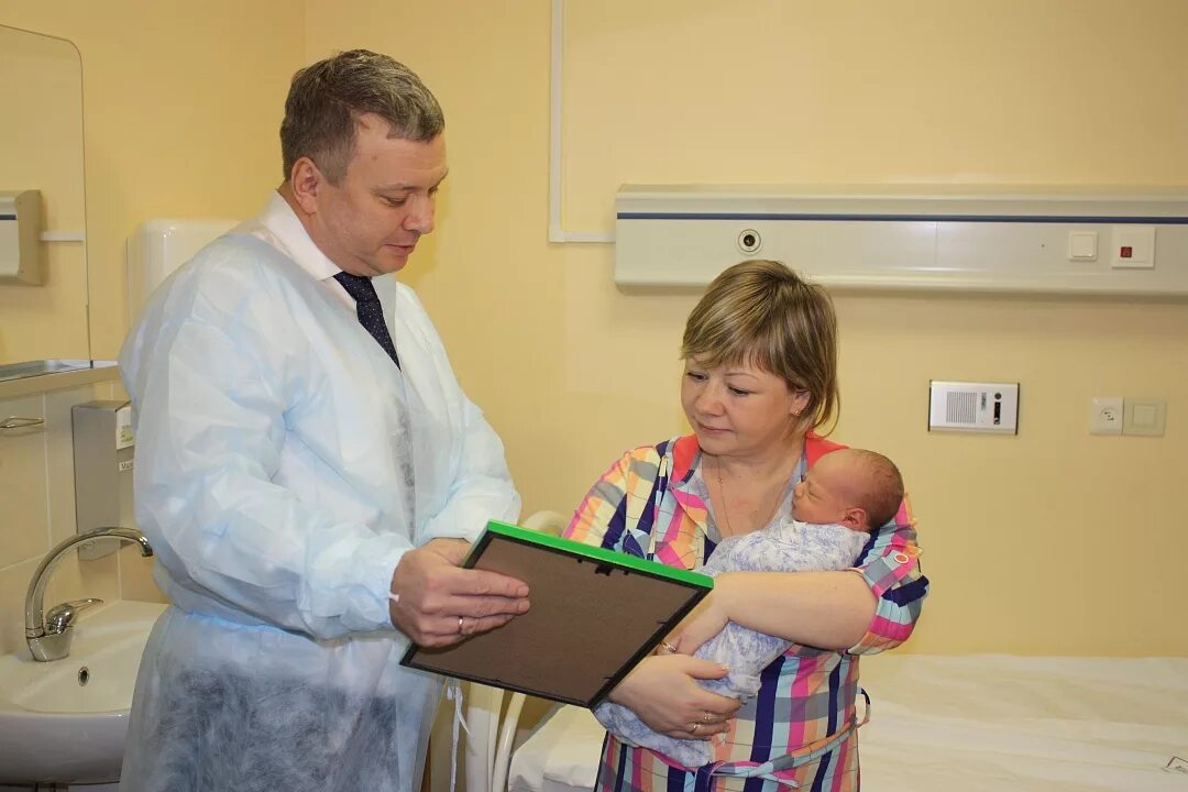 Перинатальный центр мурманск. Роддом 2 мурманск. Роддом 1 мурманск. Главврач перинатального центра мурманск. Перинатальный центр мурманск фото.