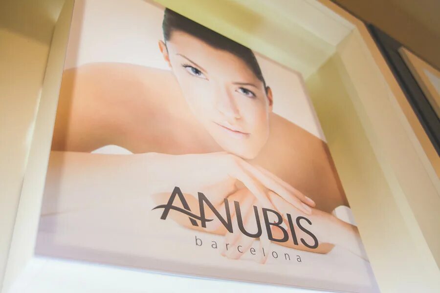 Anubis barcelona. корейская косметика anubis barcelona. крем анубис барселона. анубис барселона. профессиональная косметика барселона.