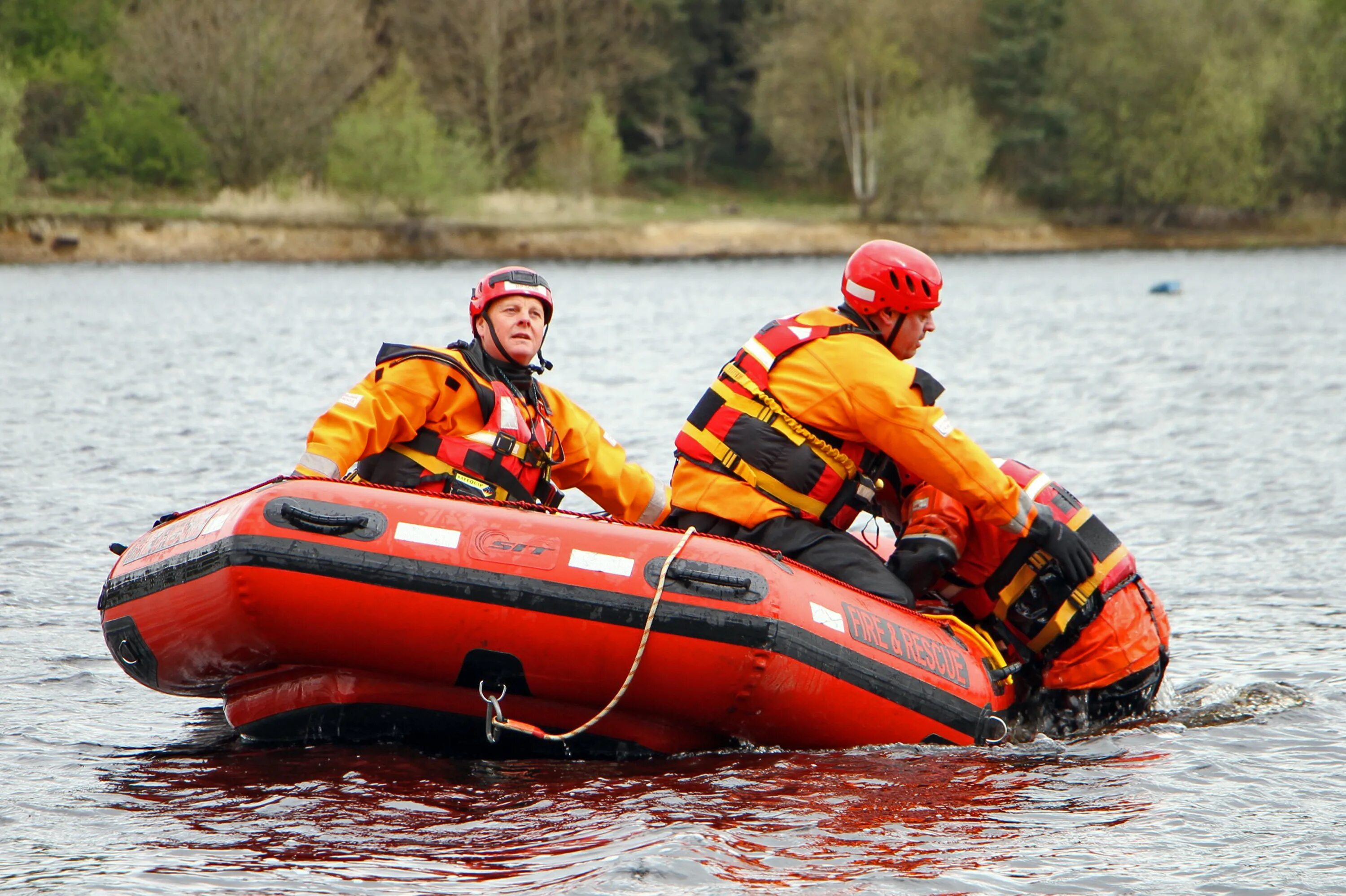 Вторая спасательная. Water Rescue. Матрос спасатель. Water Rescuer. Water Rescue service.