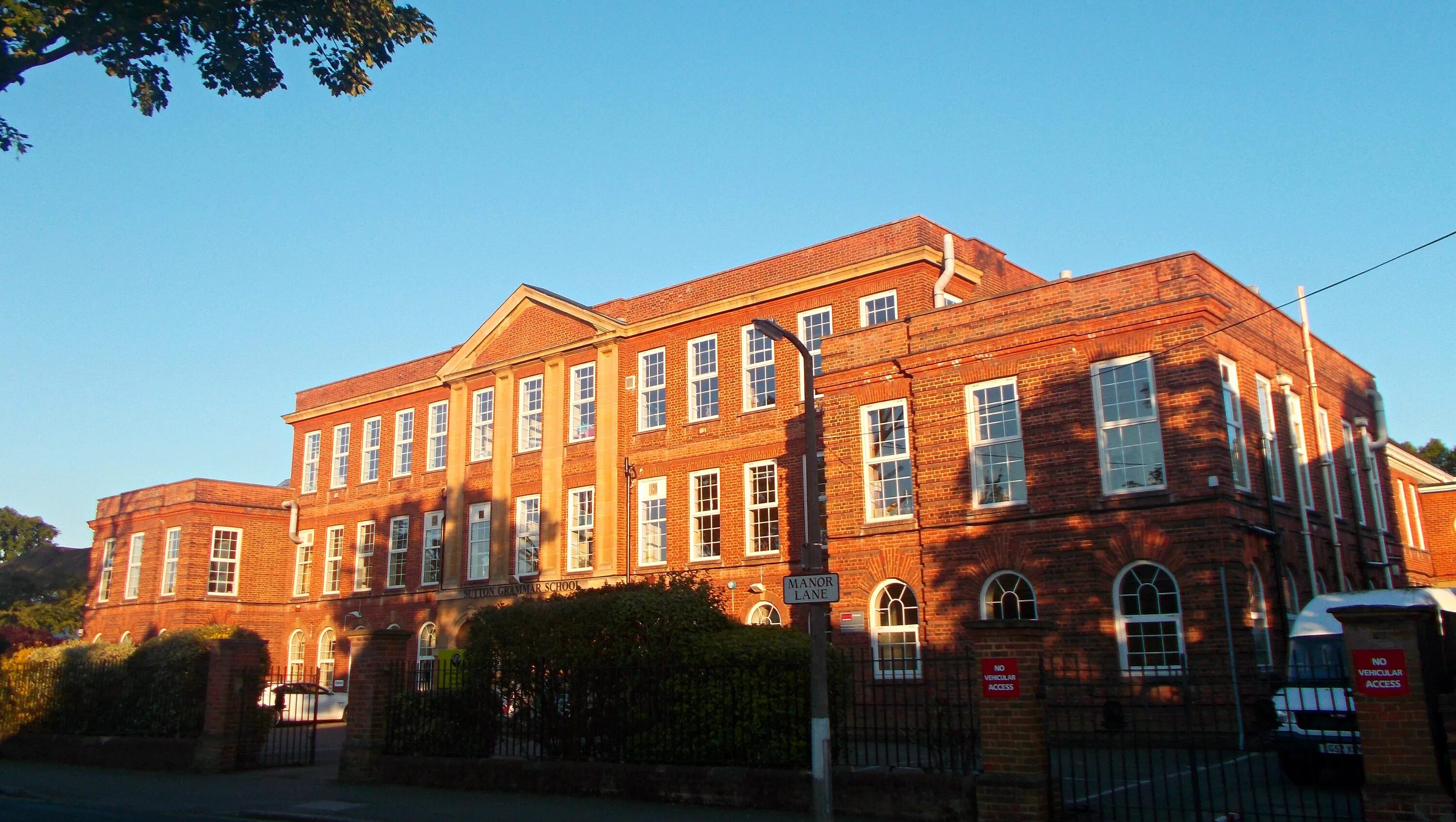 Школа грамматики. Beverley Grammar School, Беверли. Beverley Grammar School. Grammar School in great Britain. Handsworth Grammar Schools.