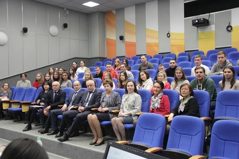 Пгуфксит поволжский. Поволжский ГУФКСИТ Казань. Университет спорта и туризма Казань. Поволжский государственный университет физической культуры спорта. Физкультурная Академия Казань.