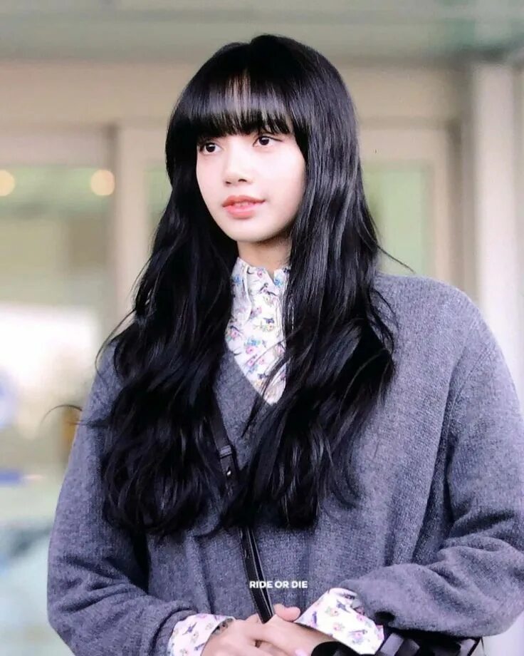 Lisa making. Lisa blackpink 2025. лалиса манобан блэк пинк 2025. лалиса манобан 2025. лалиса блэкпинк 2025.