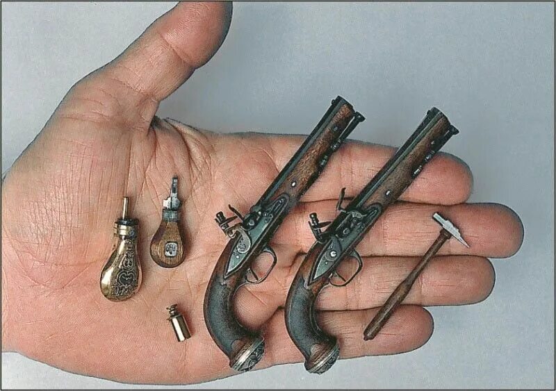 Mini weapons