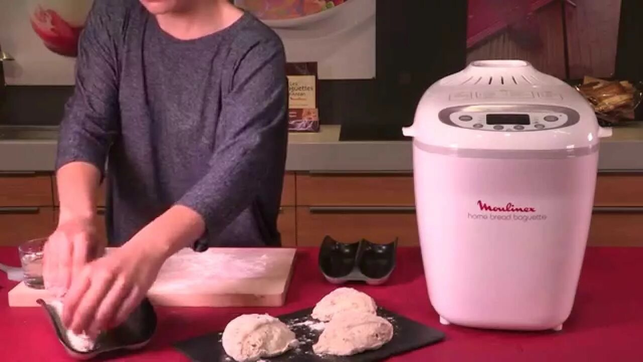 Хлебопечка мулинекс выпечка хлеба. Moulinex ow2000 home bread. хлебопечка мулинекс pain tresors. moulinex ow200032. moulinex ow5003 xxl baguette.