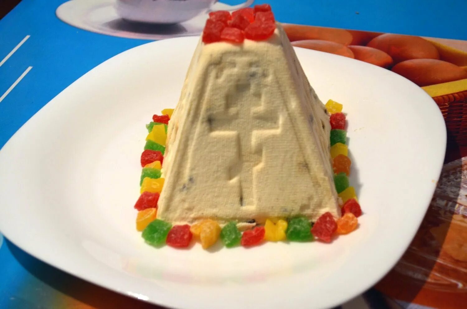 Творожная пасха с цукатами и орехами. Творожный кулич пасхальный без выпечки. Пасха творожная царская заварная. Пасха творожная царская. Творожный кулич пасхальный без выпечки.