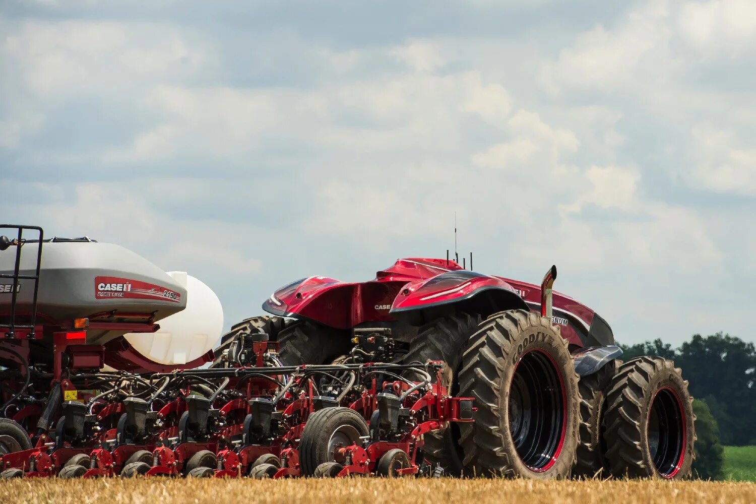 Самой дорогой трактор. Беспилотный трактор Case IH Magnum. Case IH Magnum беспилотный. CNH Industrial беспилотный трактор. Беспилотный трактор Ростсельмаш.