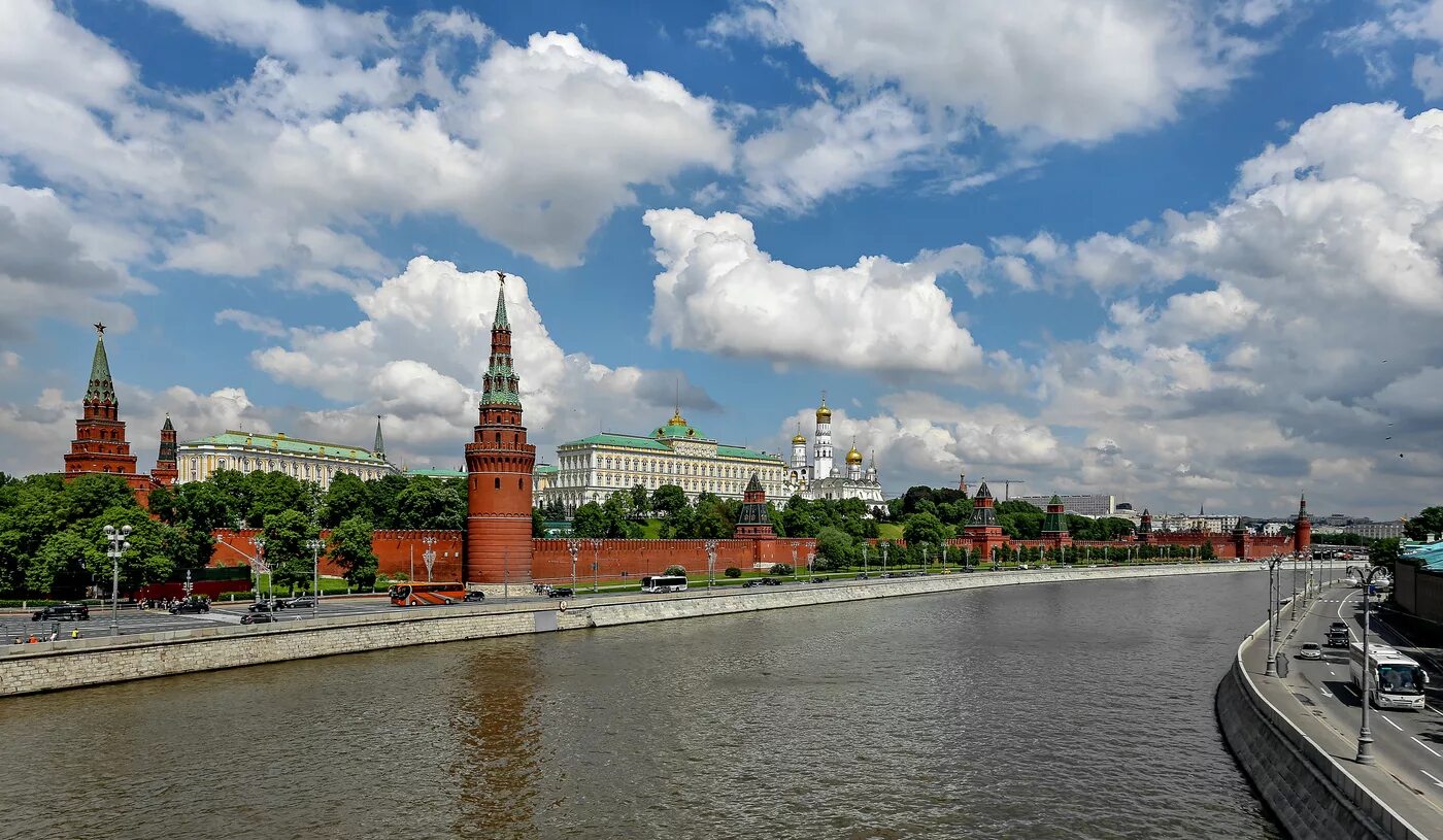 Кремль. Сердце Москвы. Москва летом. Москва в июне. Летняя Москва.