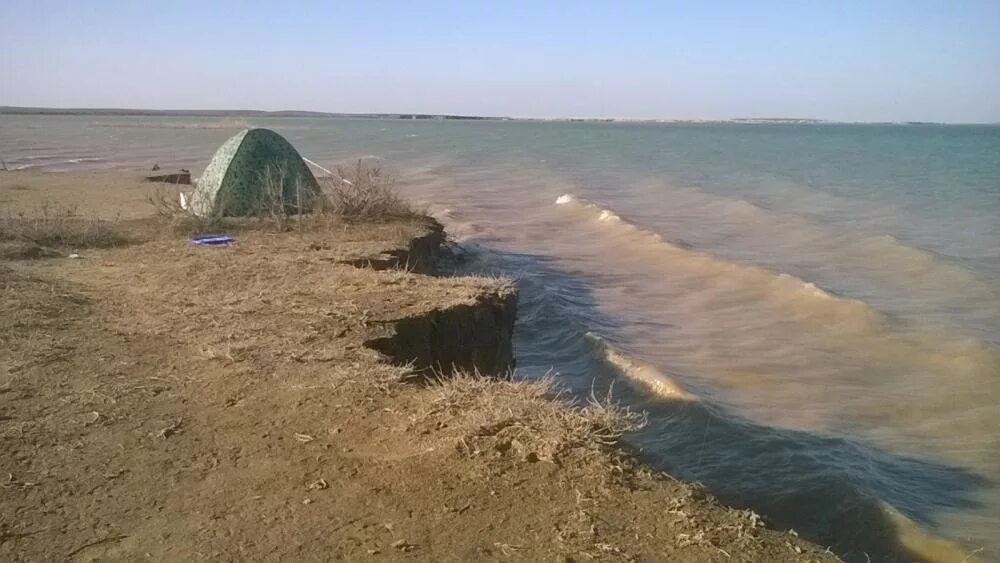 Погода в зункаре. Озеро дадынское Ставропольский край. Озеро Зункарь Нефтекумский. Вшивое озеро Ставрополь. Дадынское водохранилище в Ставропольском крае.