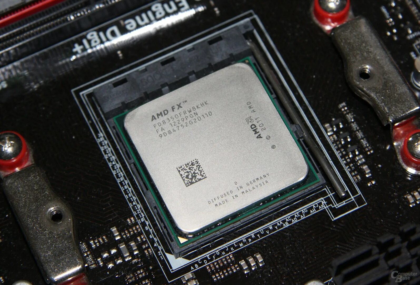 Amd eight core. Процессор амд 8350. процессор amd fx-8350 vishera. fx8350 vcore. fx 8350 vishera.