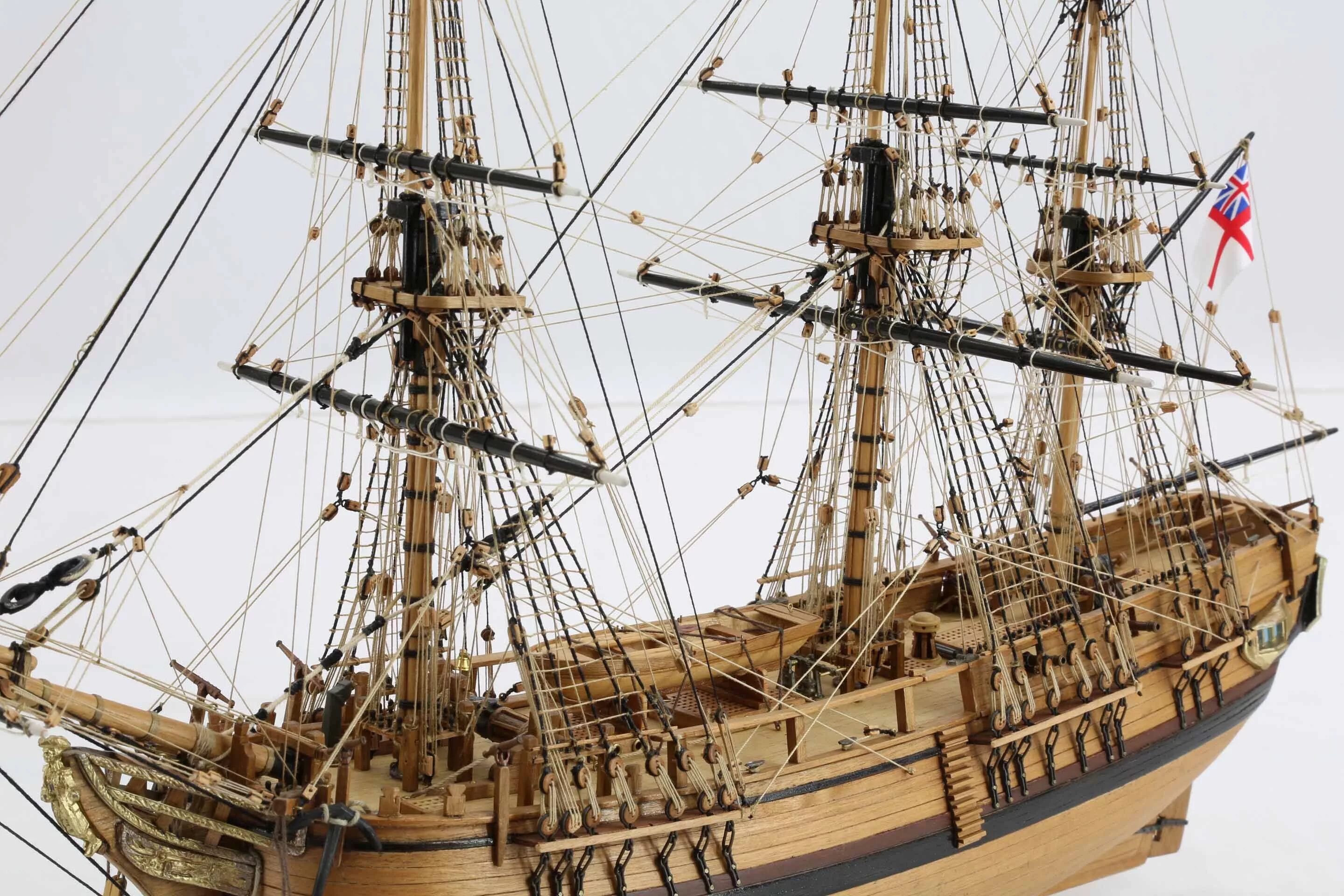 Корабль hms bounty. Парусник hms bounty. Hms bounty модель constructo сборка. Парусник баунти. Парусник баунти.