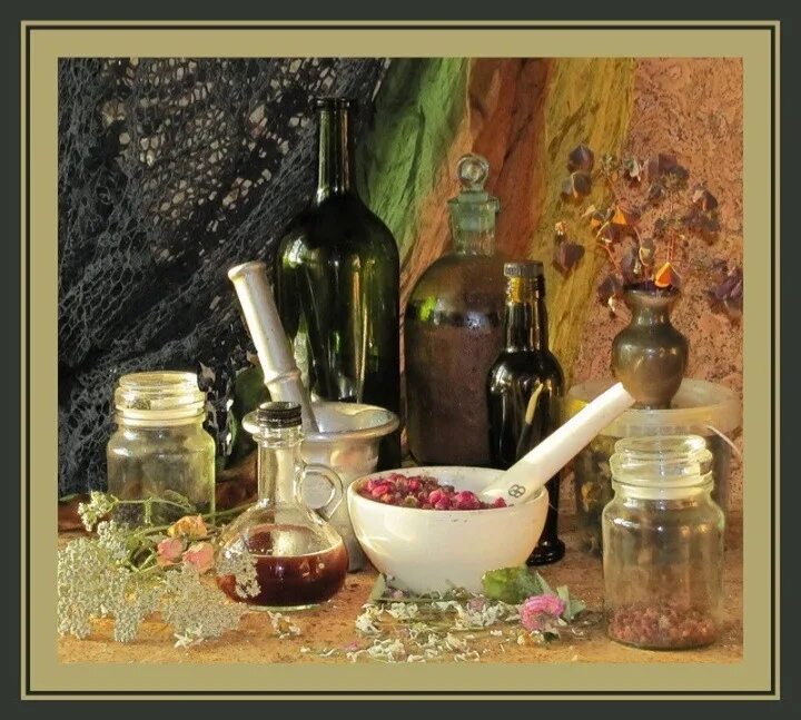 Эликсиры древности. Ингредиенты для зелья. Эликсиры из трав. Искусство зельеварения. Зелье из мухоморов.