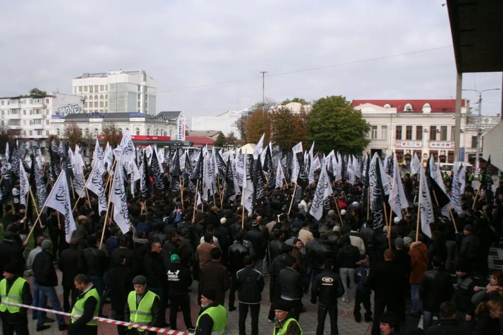 Митинг Хизб УТ Тахрир Симферополь. Хизб УТ-Тахрир Аль-ислами Крым. Протесты в Крыму 2006. Конференция Хизб УТ Тахрир. Митинг в симферополе