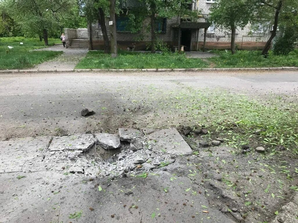 Новомихайловка днр последние. Куйбышевский район Донецк. Горловка после обстрела. Горловка после обстрелов 2022. Обстрелы Петровского района Донецка.