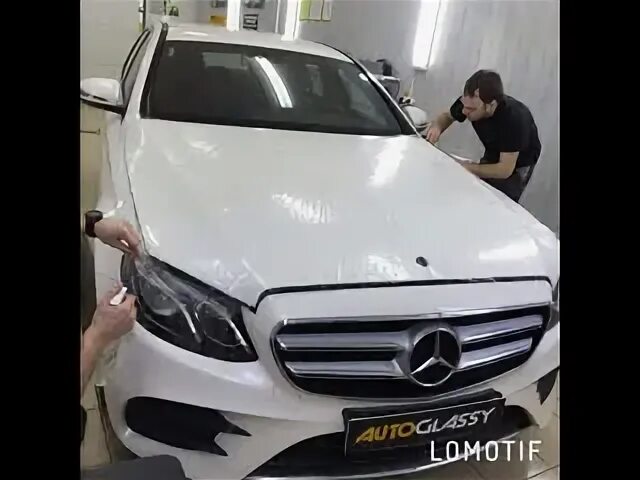 Капот мерседес е200. Капот мерседес е200